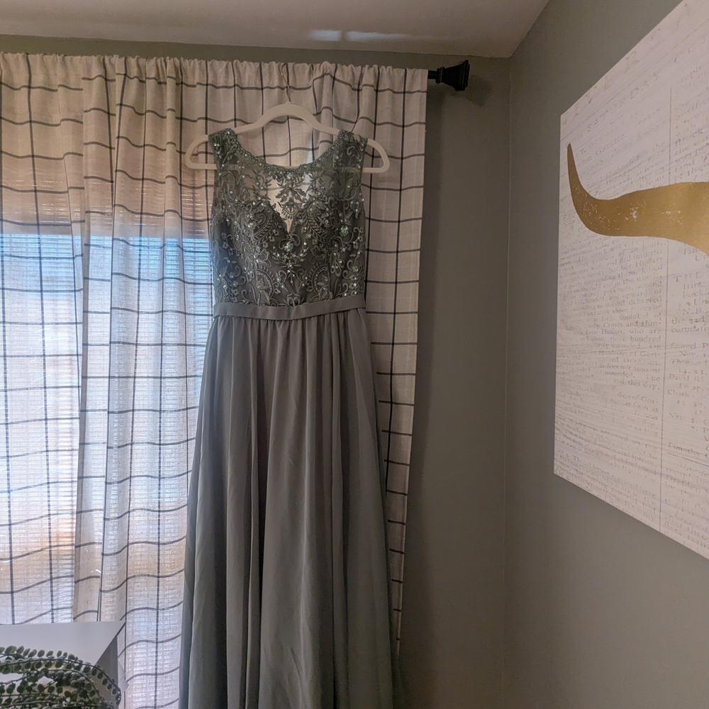 Elegant Sage Maxi Dress